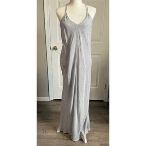 Bella Luxx Los‎ Angeles Blue White Halter Maxi Dress Large